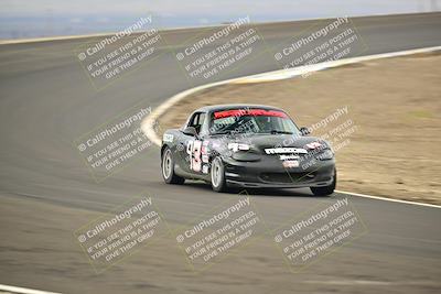 media/Jan-26-2025-CalClub SCCA (Sun) [[cfcea7df88]]/Group 4/Race/